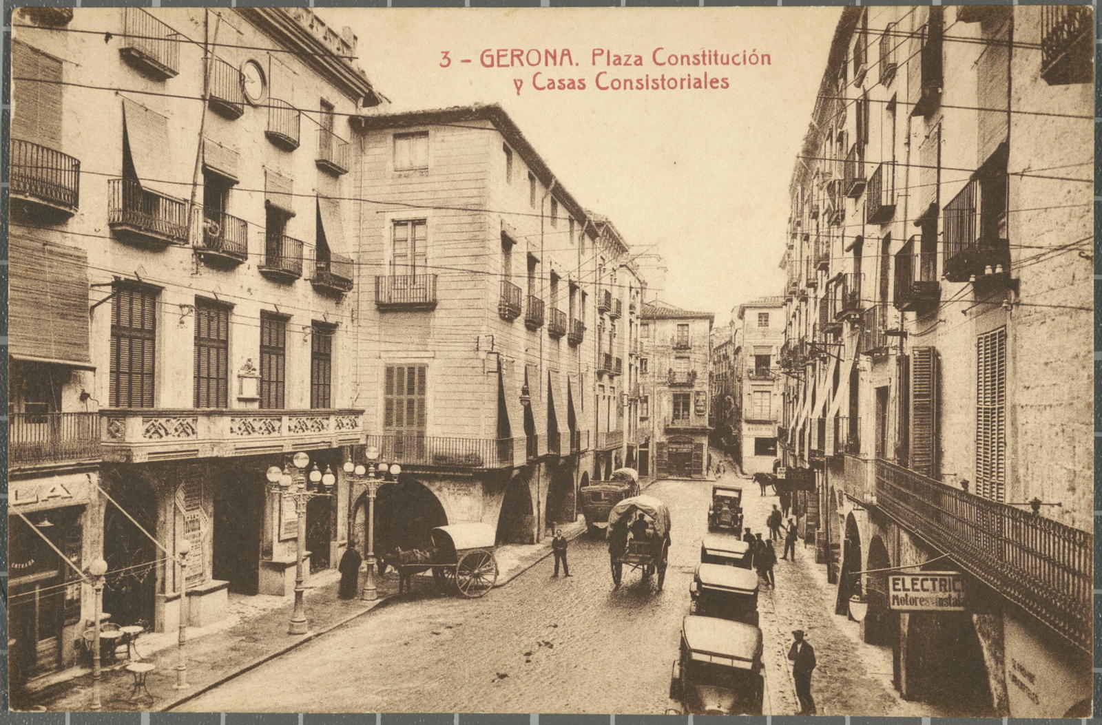 Desconegut, 3 -Gerona. Plaza Constitución y Casas Consistoriales