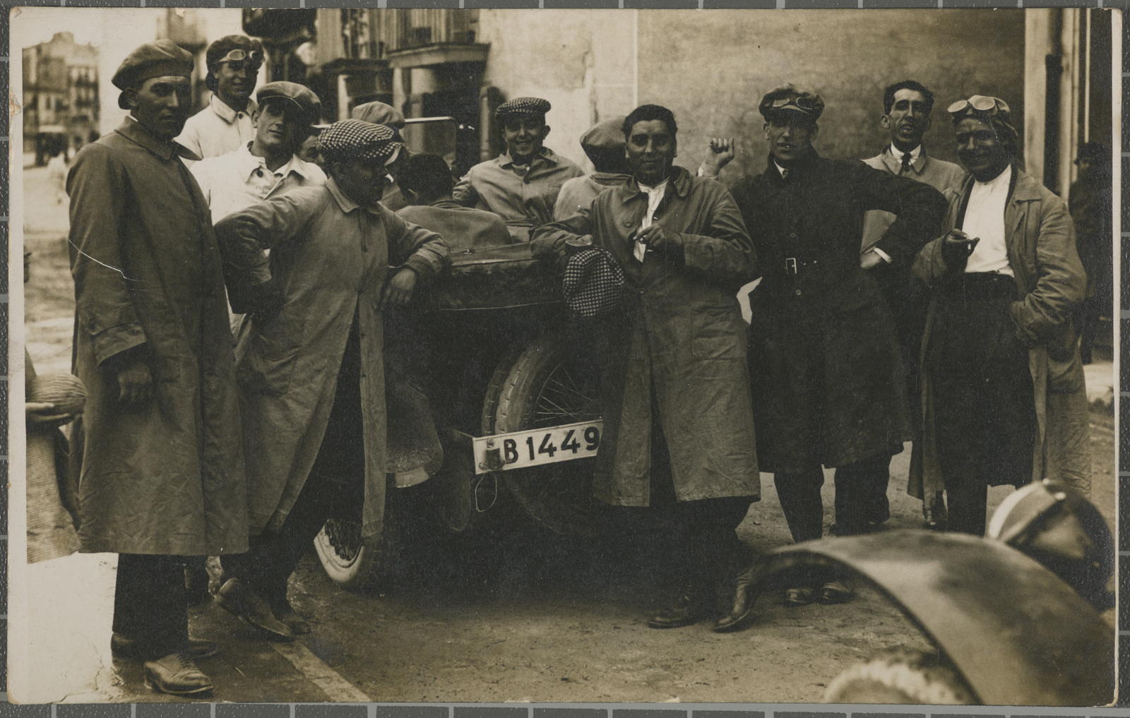 Desconegut, [Expedició automobilística]