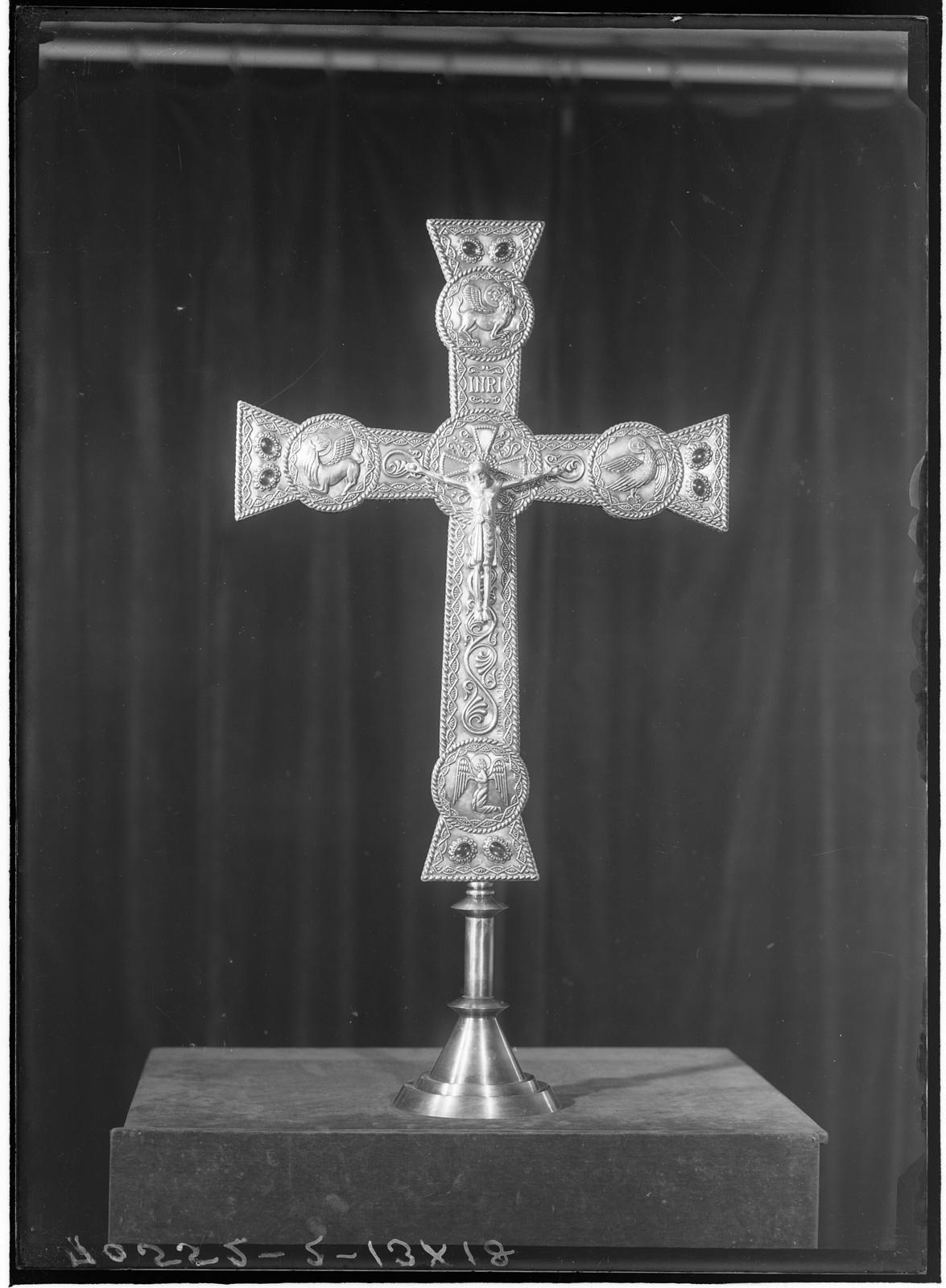 Desconegut, [Crucifix]