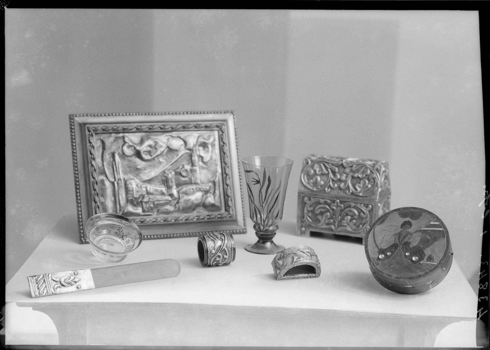 Desconegut, [Decorative objects]