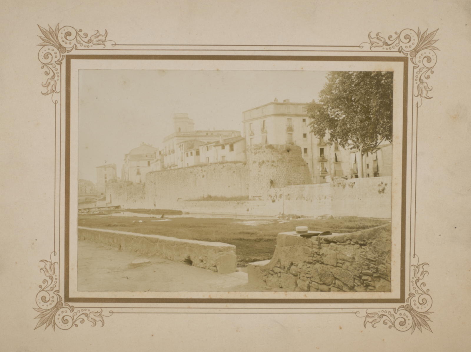 Josep Martí Burch, [View of the Areny]