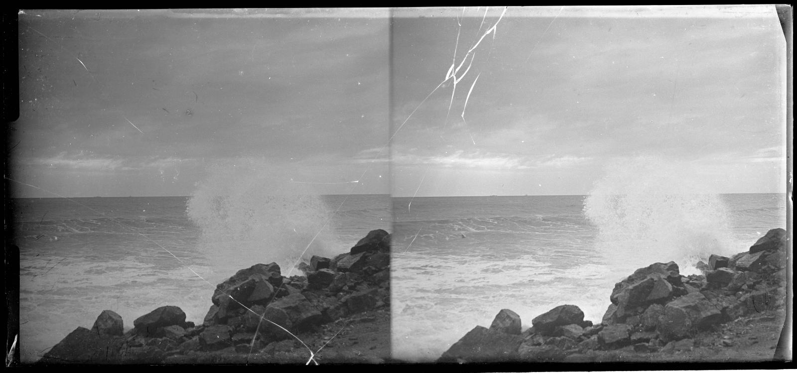 Desconegut, [Waves to the Maresme]