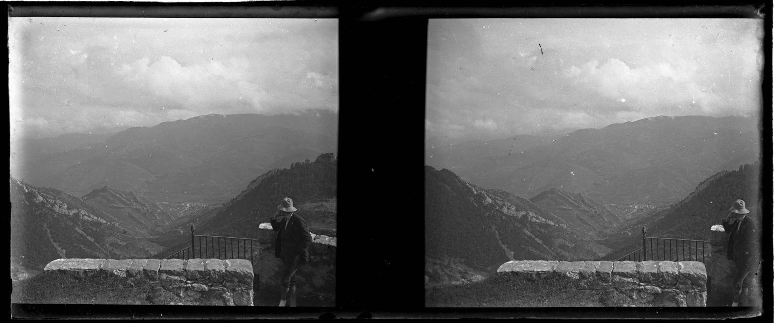 Desconegut, [Hiker at the Sanctuary of Montgrony]
