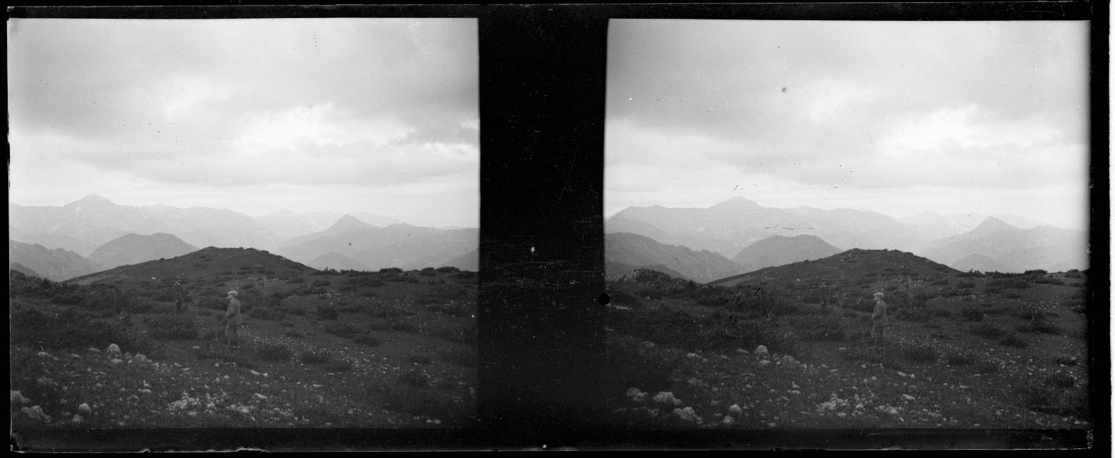 Desconegut, [Entorns del santuari de Montgrony]