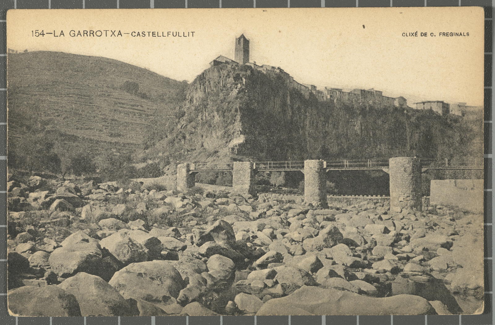C. Freginals, 154-La Garrotxa-Castellfullit