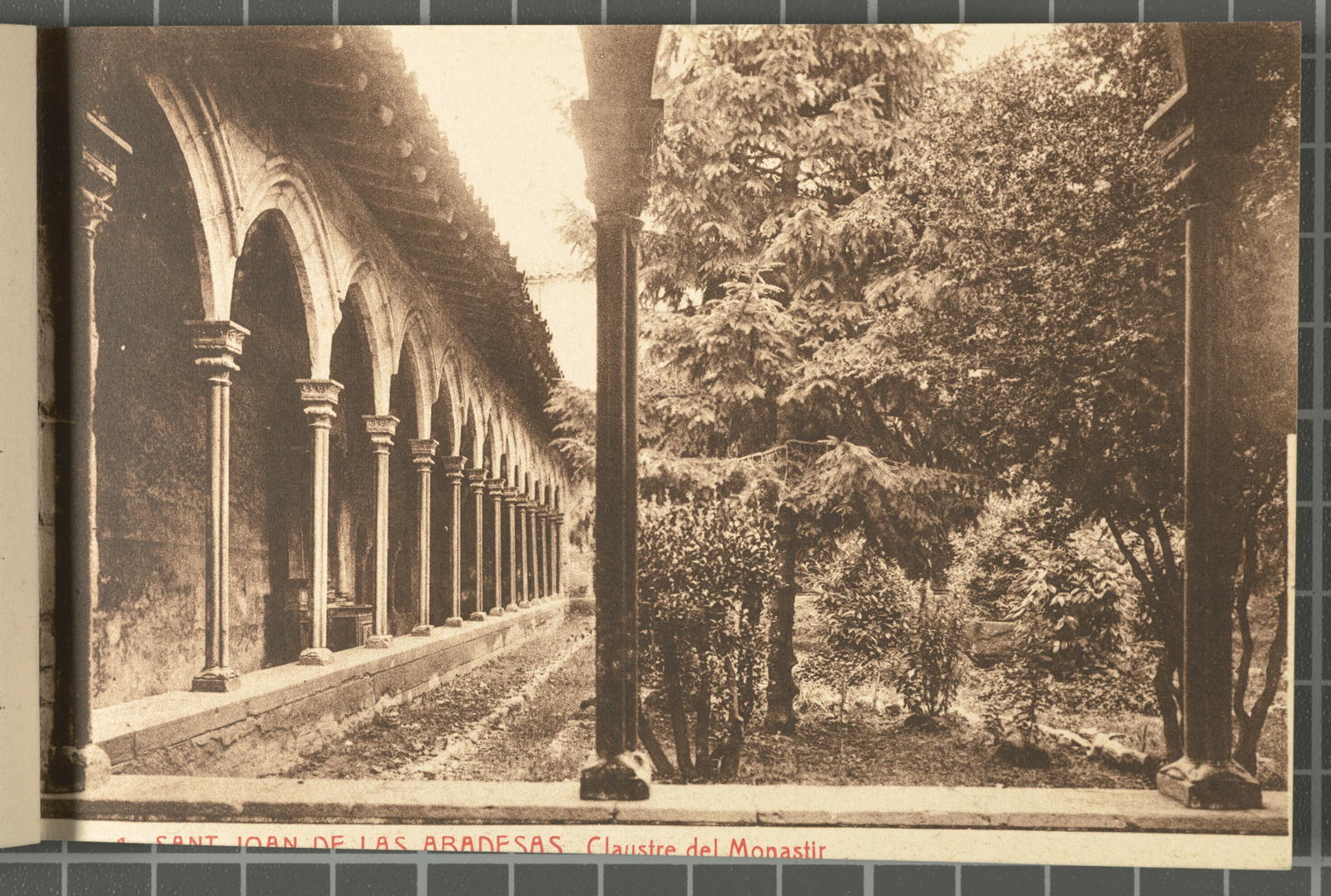 Desconegut, 4 - Sant Joan de las Abadesas. Claustre del Monastir