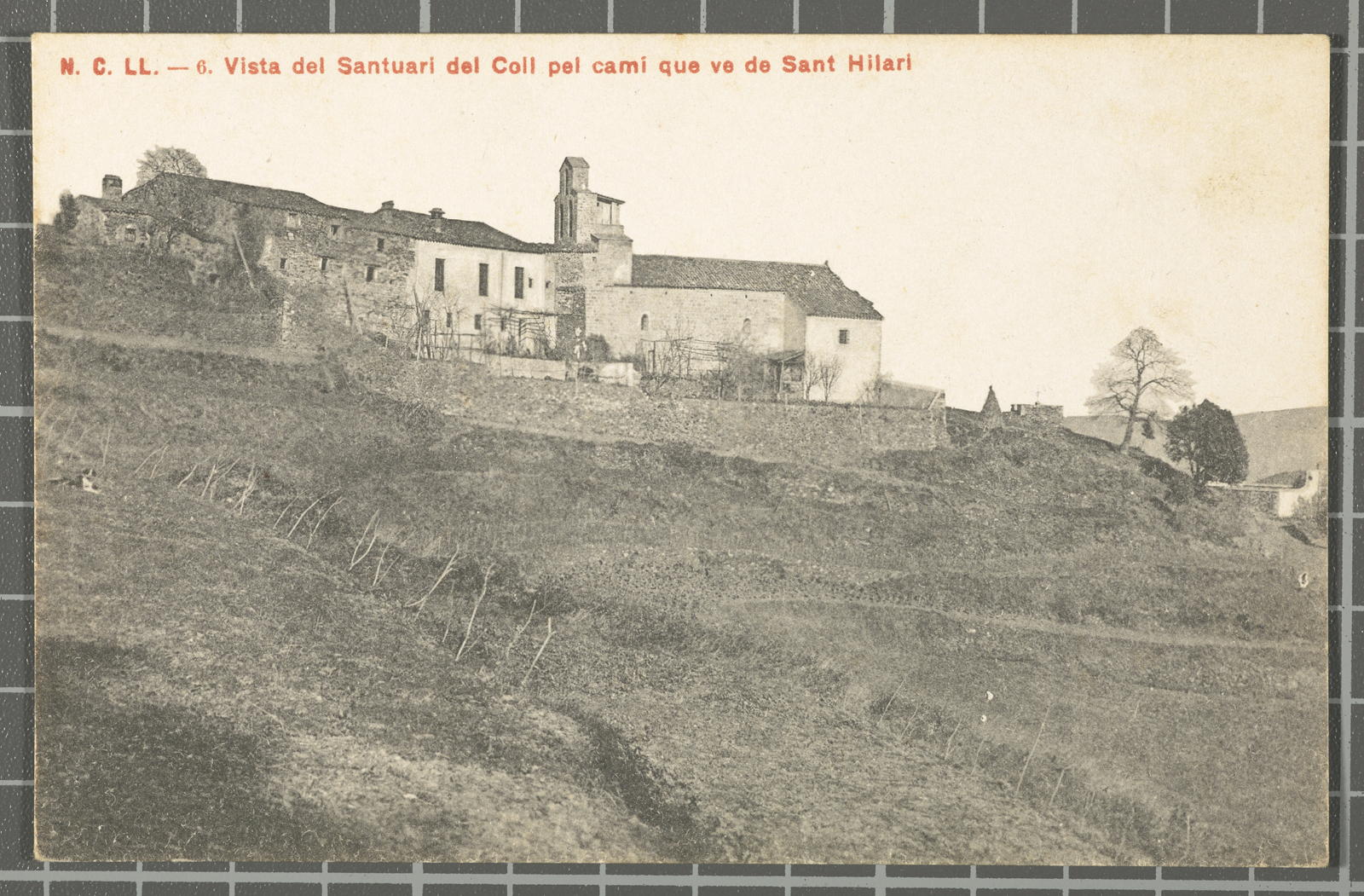Desconegut, N. C. LL. - 6. Vista del Santuari del Coll pel camí que ve de Sant Hilari