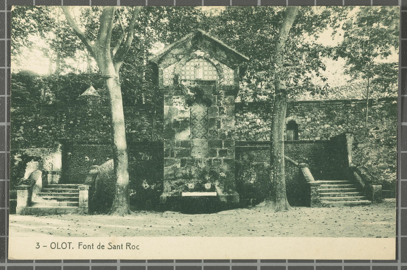 Desconegut, 3 - Olot. Font de Sant Roc