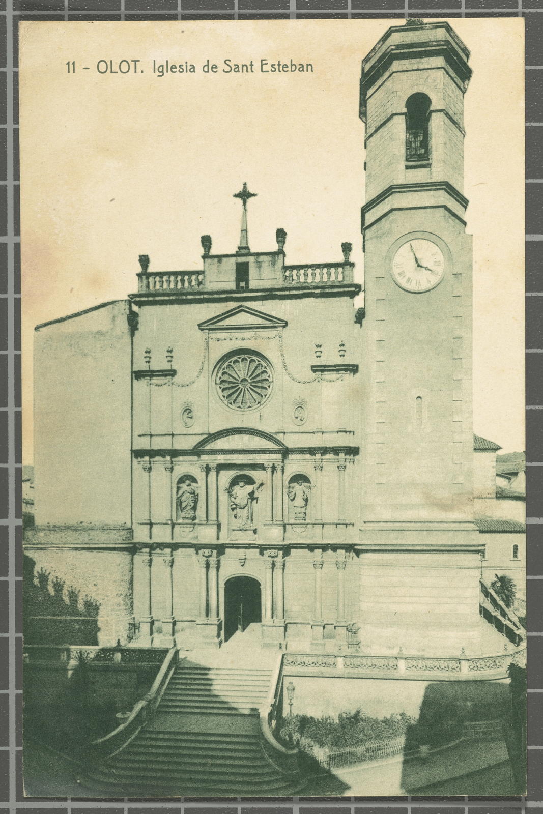 Desconegut, 11 - Olot. Ciutat Jardí. Iglesia de Sant Esteban