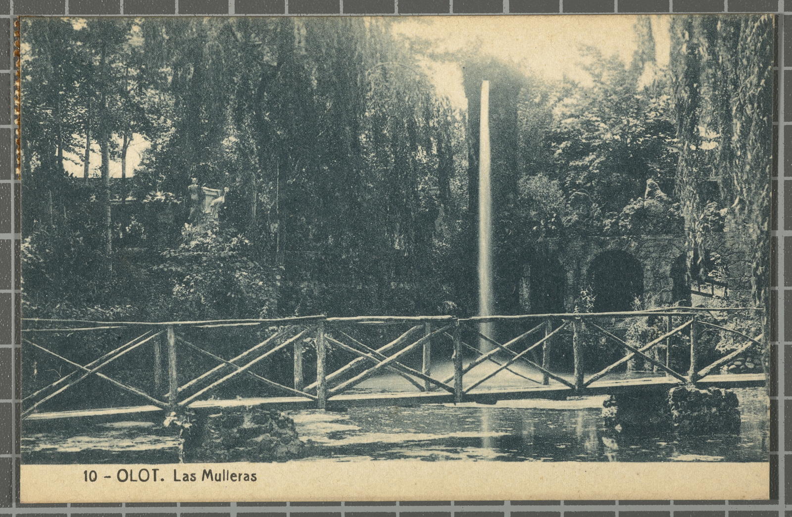 Desconegut, 10 - Olot. Las Mulleras