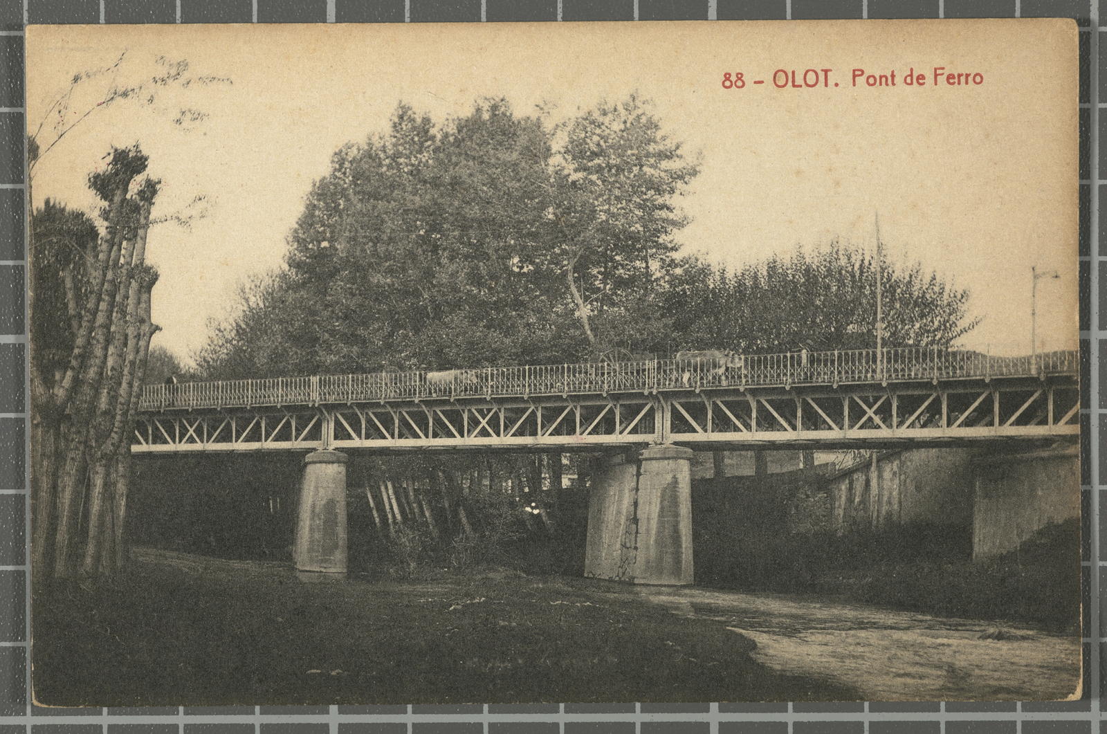 Desconegut, 88 - Olot. Pont de Ferro