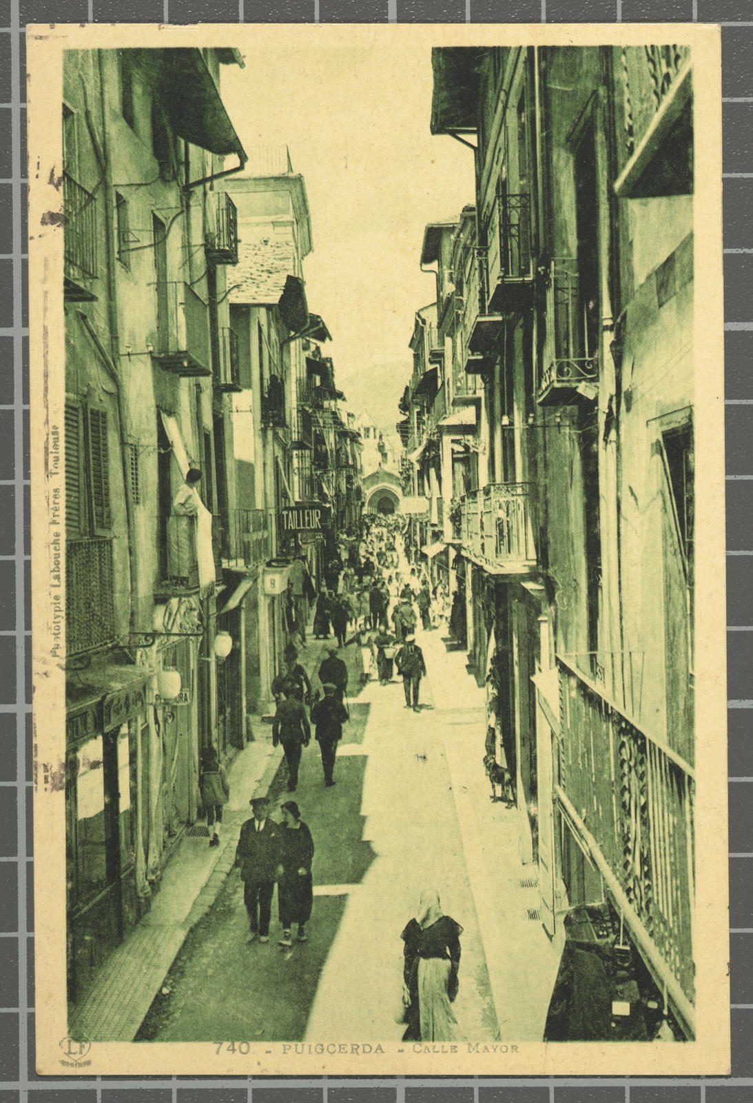 Desconegut, 740 - Puigcerdà - Calle Mayor