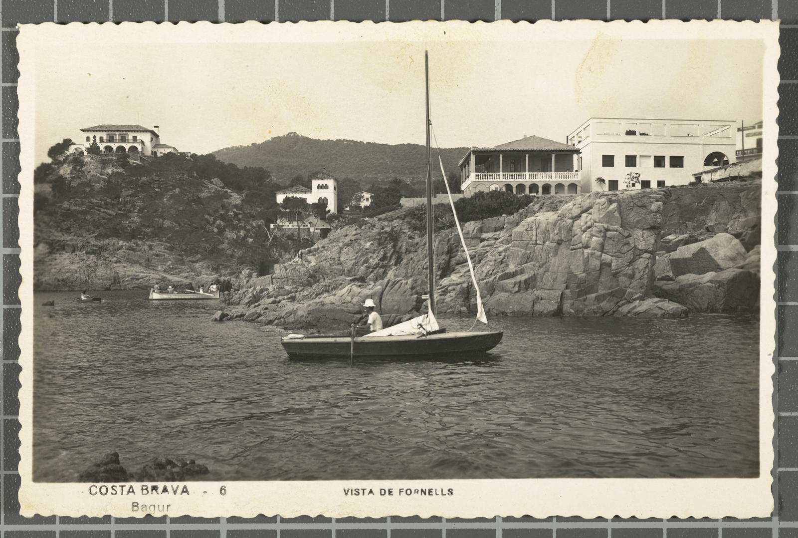 Desconegut, Costa Brava - 6. Bagur. View of Fornells