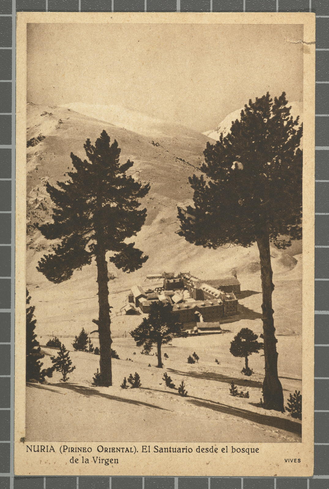 Desconegut, Nuria (Eastern Pyrenees). The Santuario desde el bosque de la Virgen