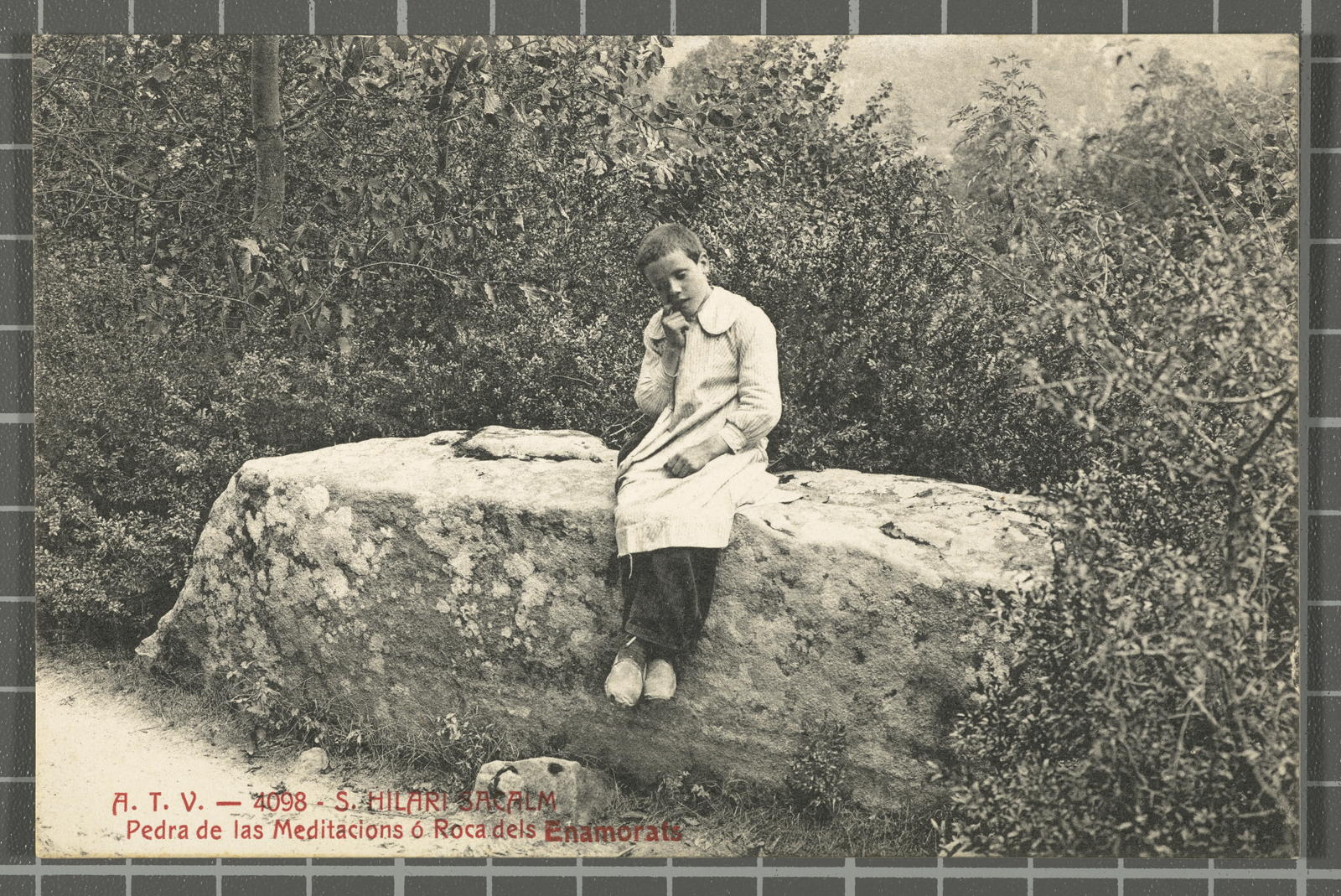 Josep Ximeno Planas, A.T.V. - 4098 . S. Hilari Sacalm. Pedra de les Meditacions ó Roca dels Enamorats