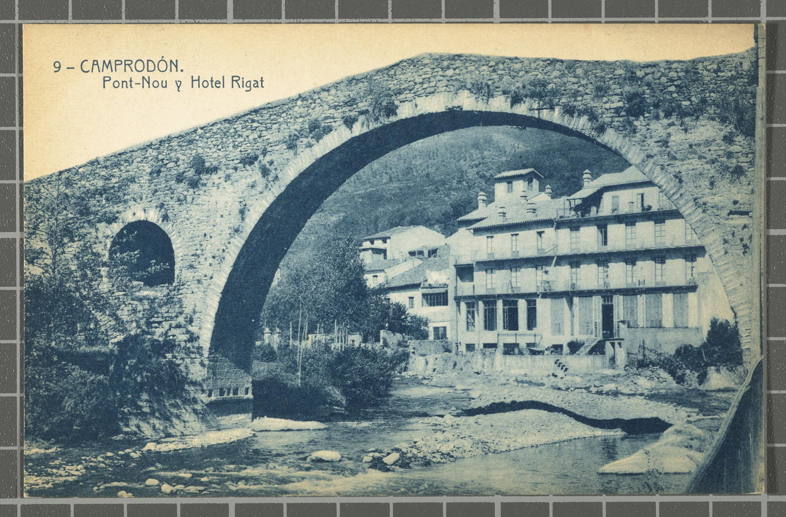 Desconegut, 9 - Camprodón. Pont-Nou y hotel Rigat