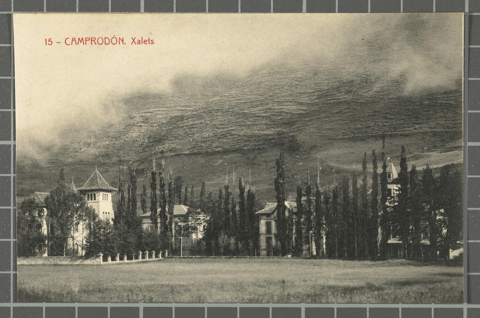 Desconegut, 15 - Camprodón. Xalets