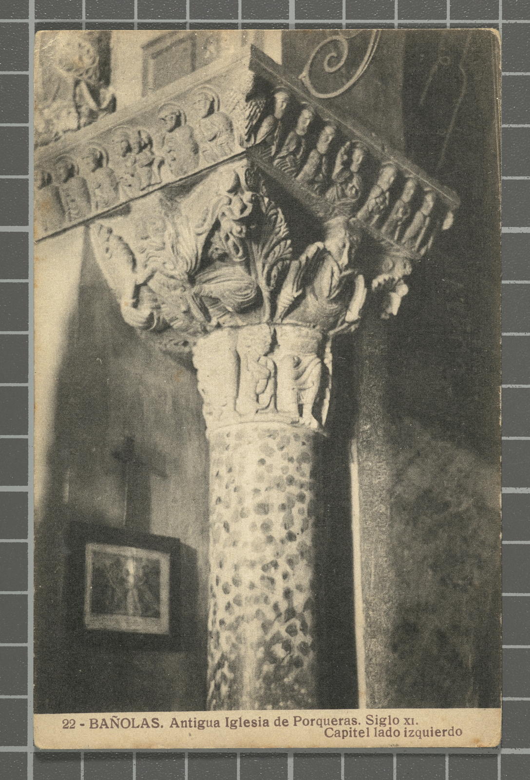 Desconegut, 22 - Bañolas. Antigua Iglesia de Porqueras. Siglo XI. Capitel lado izquierdo