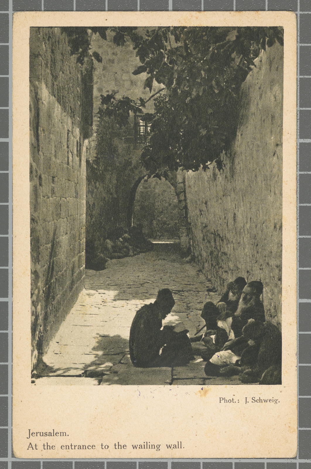 Jerusalem. At the entrance to the wailing wall.