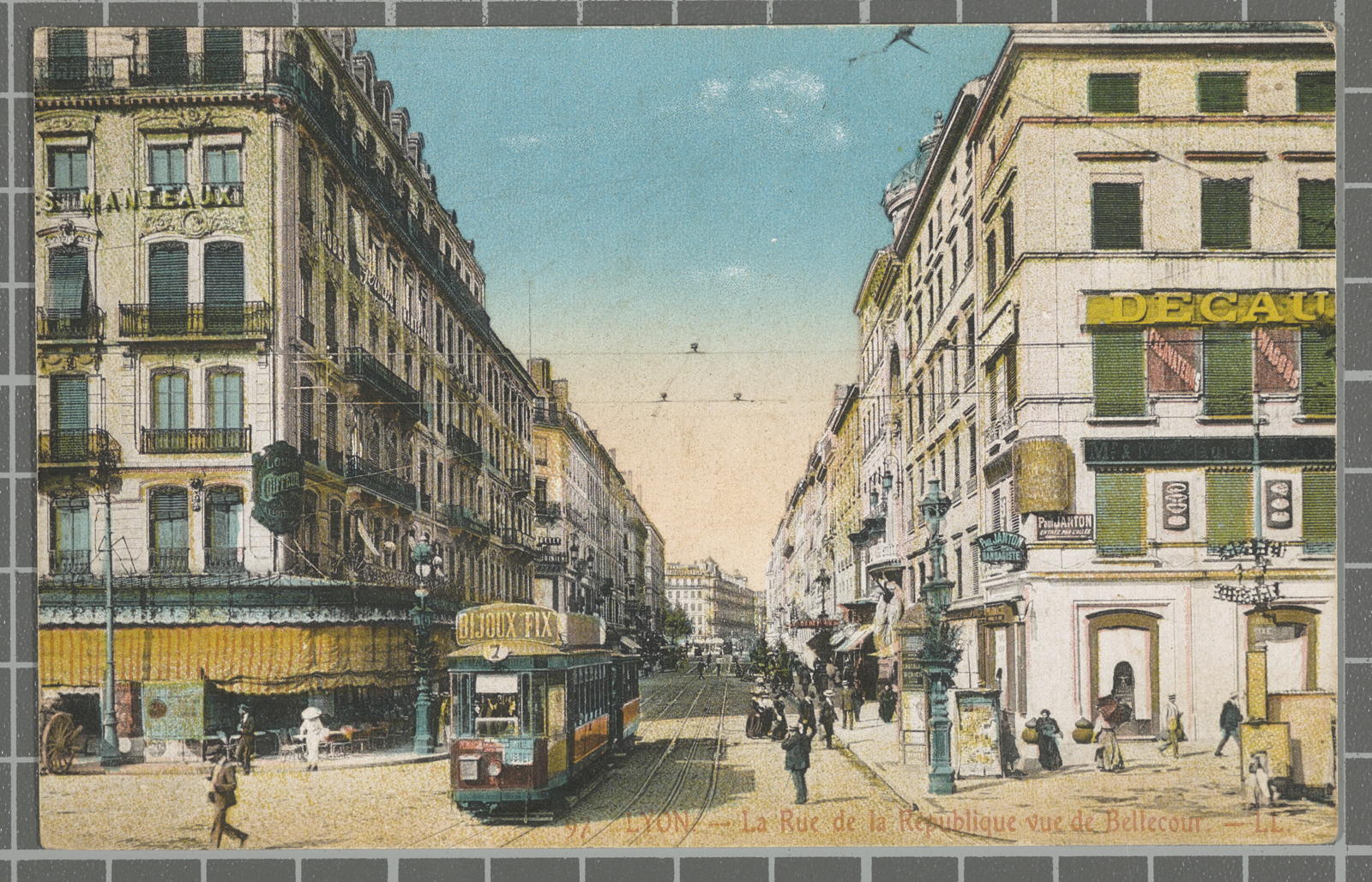 Desconegut, 97 Lyon. - La Rue de la République vue de Bellecour