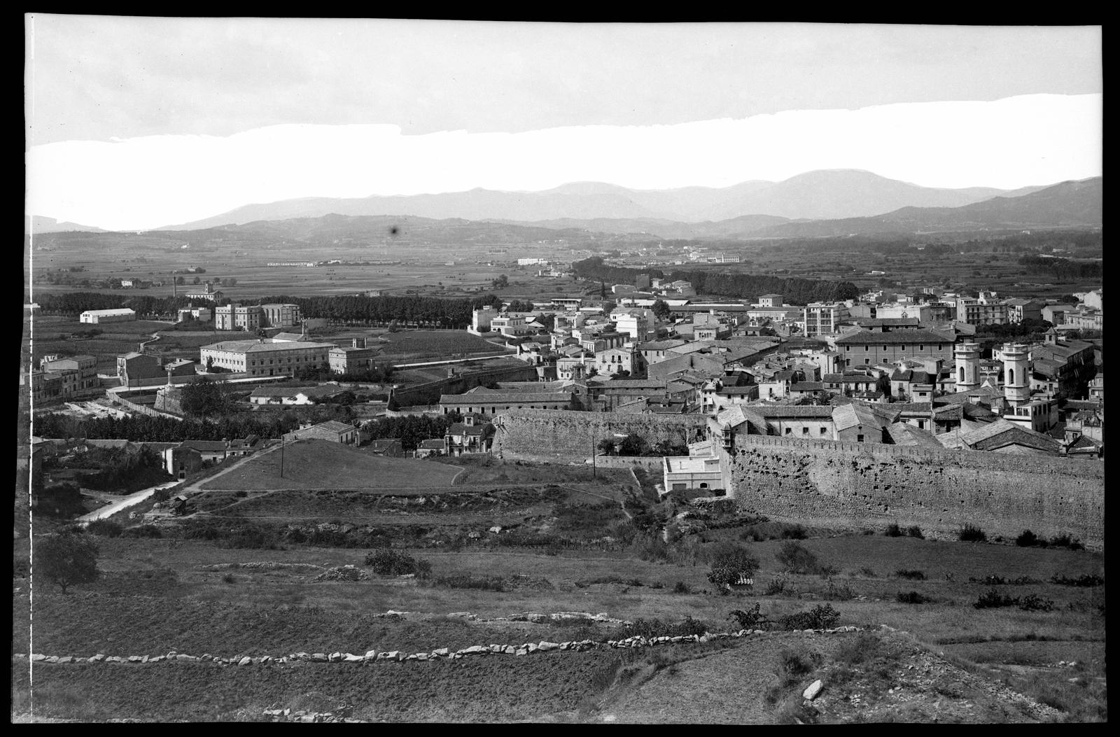 Desconegut, [Vista des de les Pedreres]