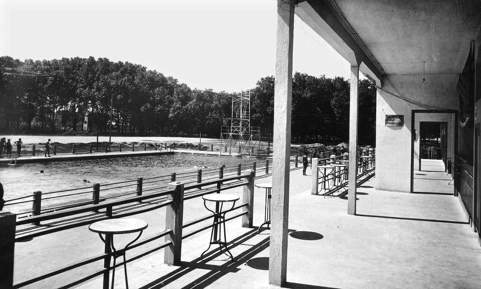Desconegut, [Piscina de la Devesa]