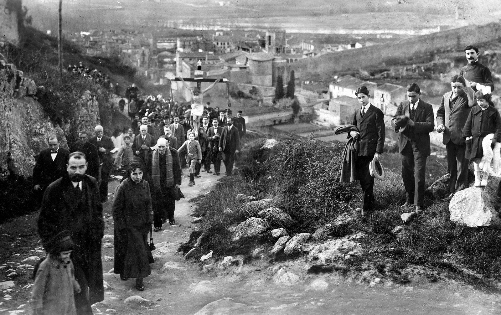 Desconegut, [Via Crucis on Calvary]