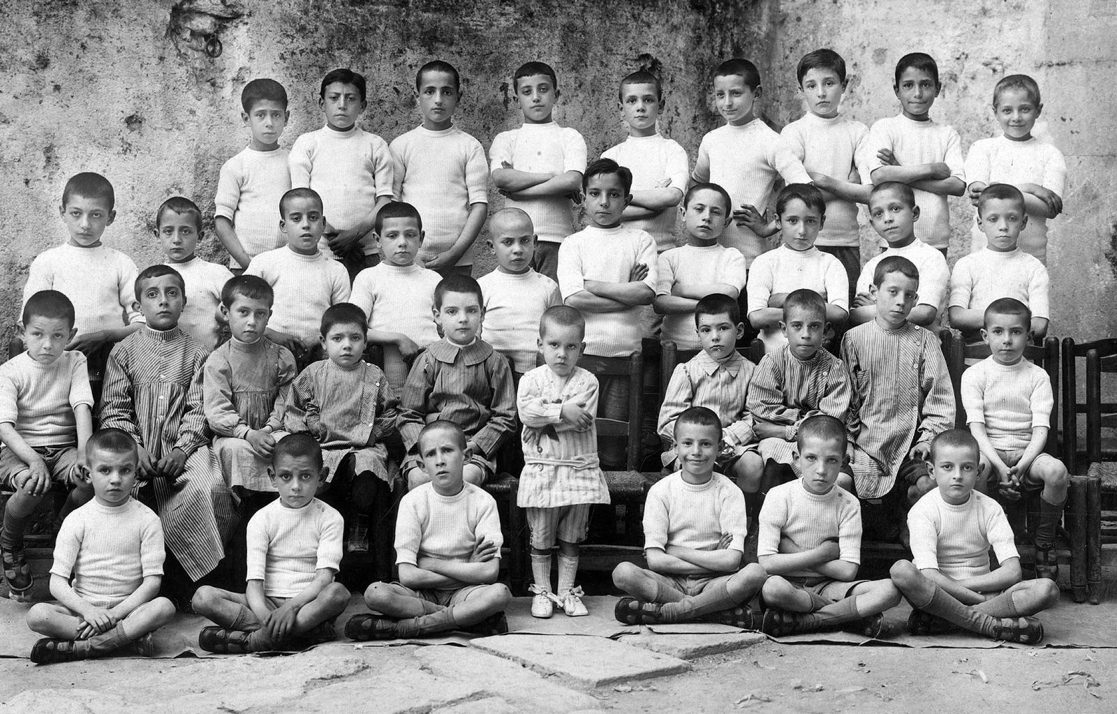 Desconegut, [Colònies Escolars]