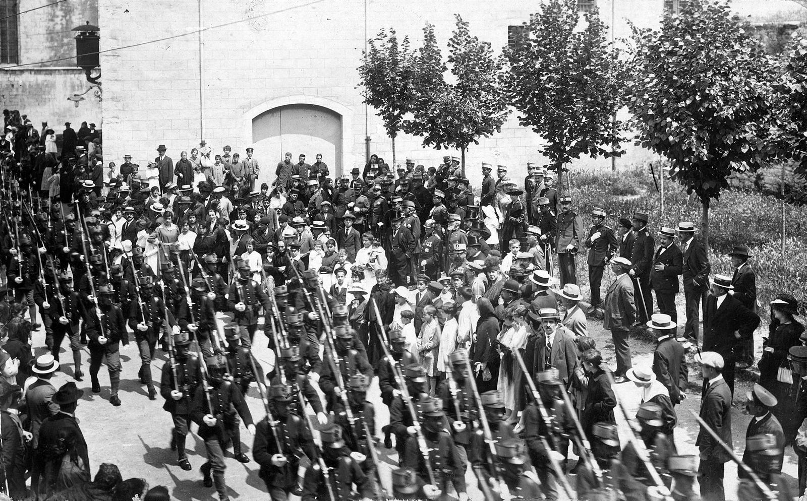 Desconegut, [Official visit of Alfonso XIII]
