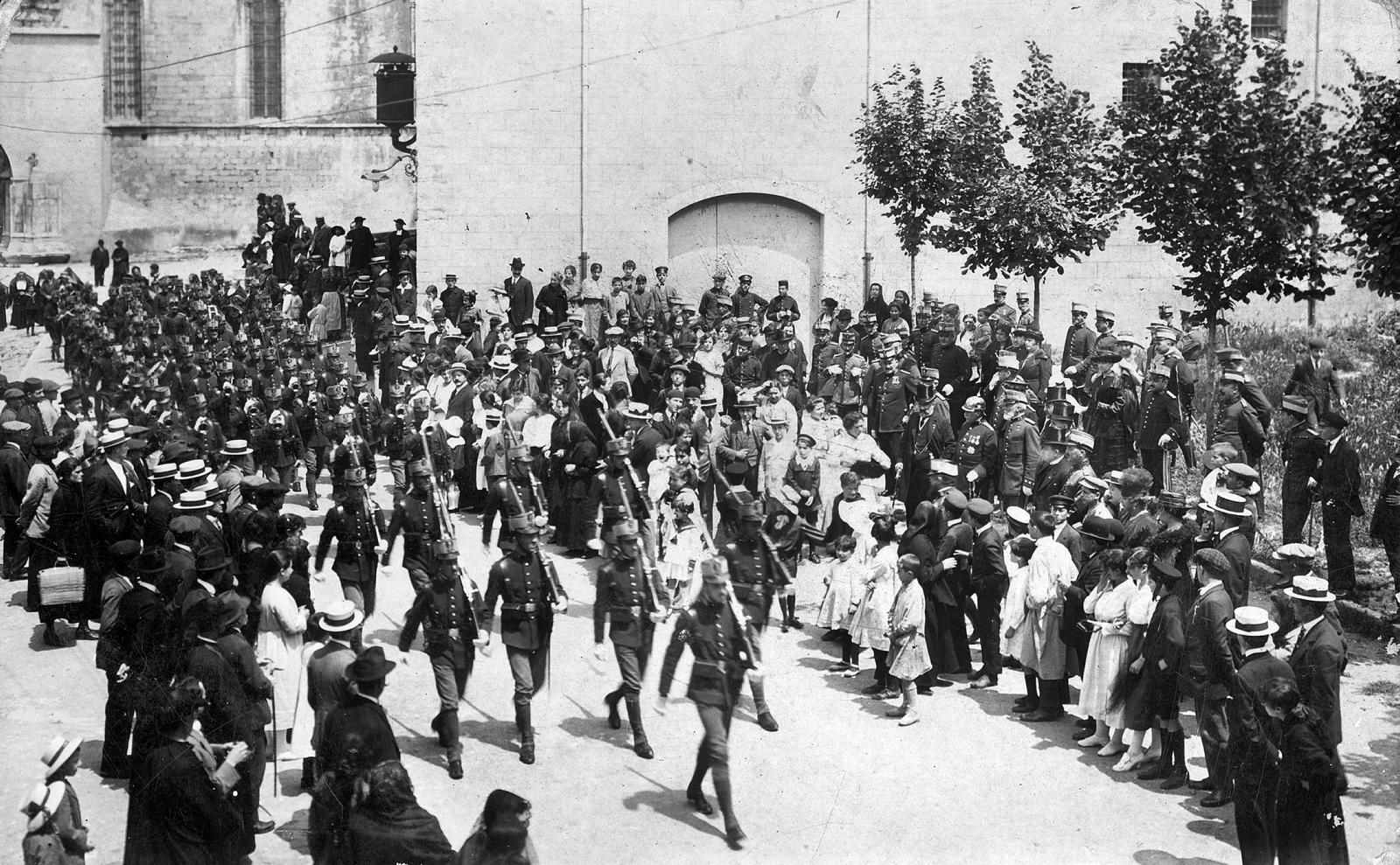 Desconegut, [Visita oficial d'Alfons XIII]