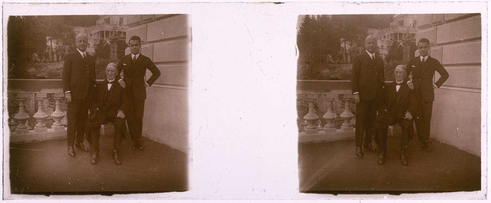 Desconegut, [Three men]