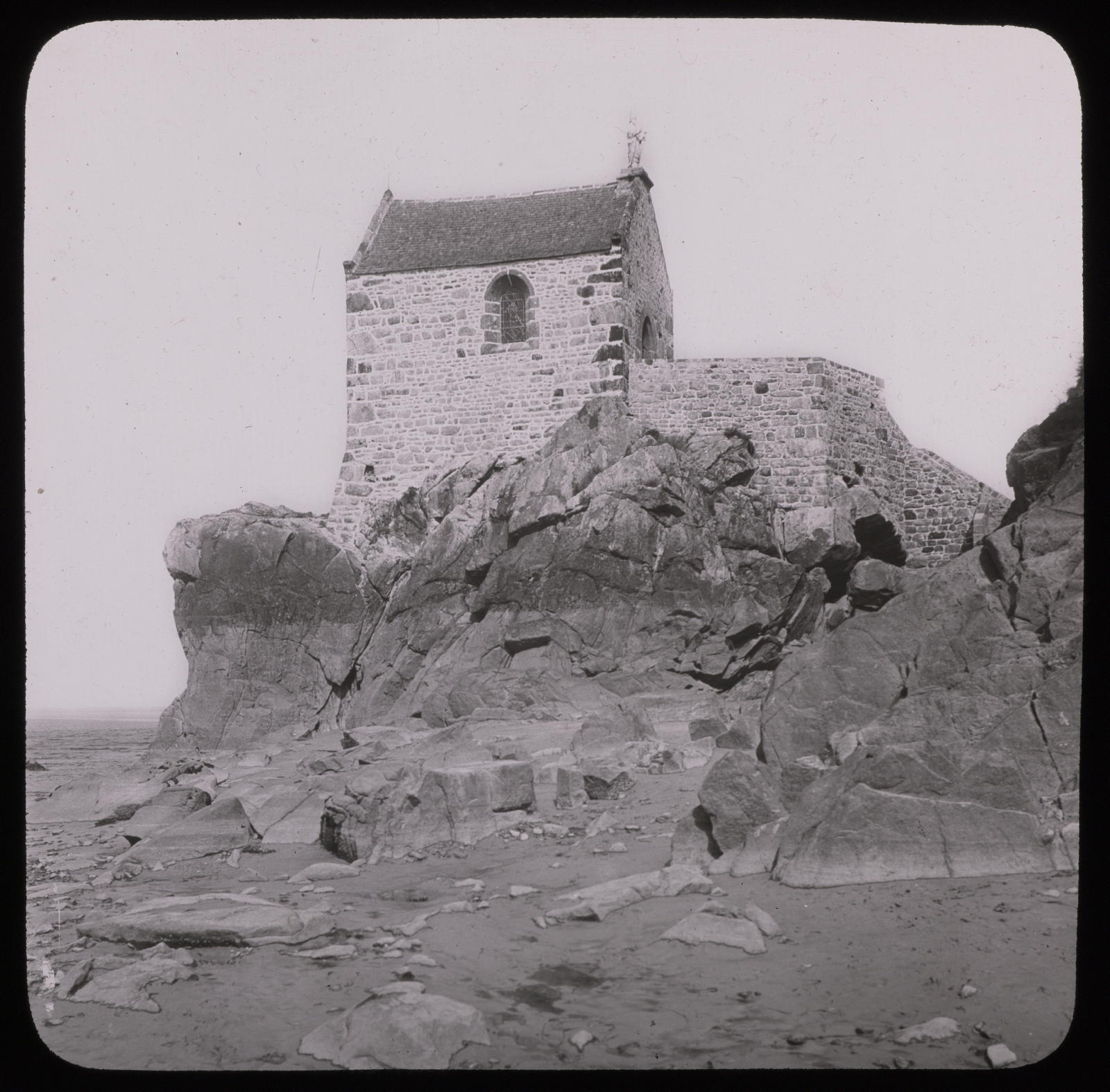 Desconegut, Le Mont Saint Michel. La chapelle St. Aubert. Photo Louvre