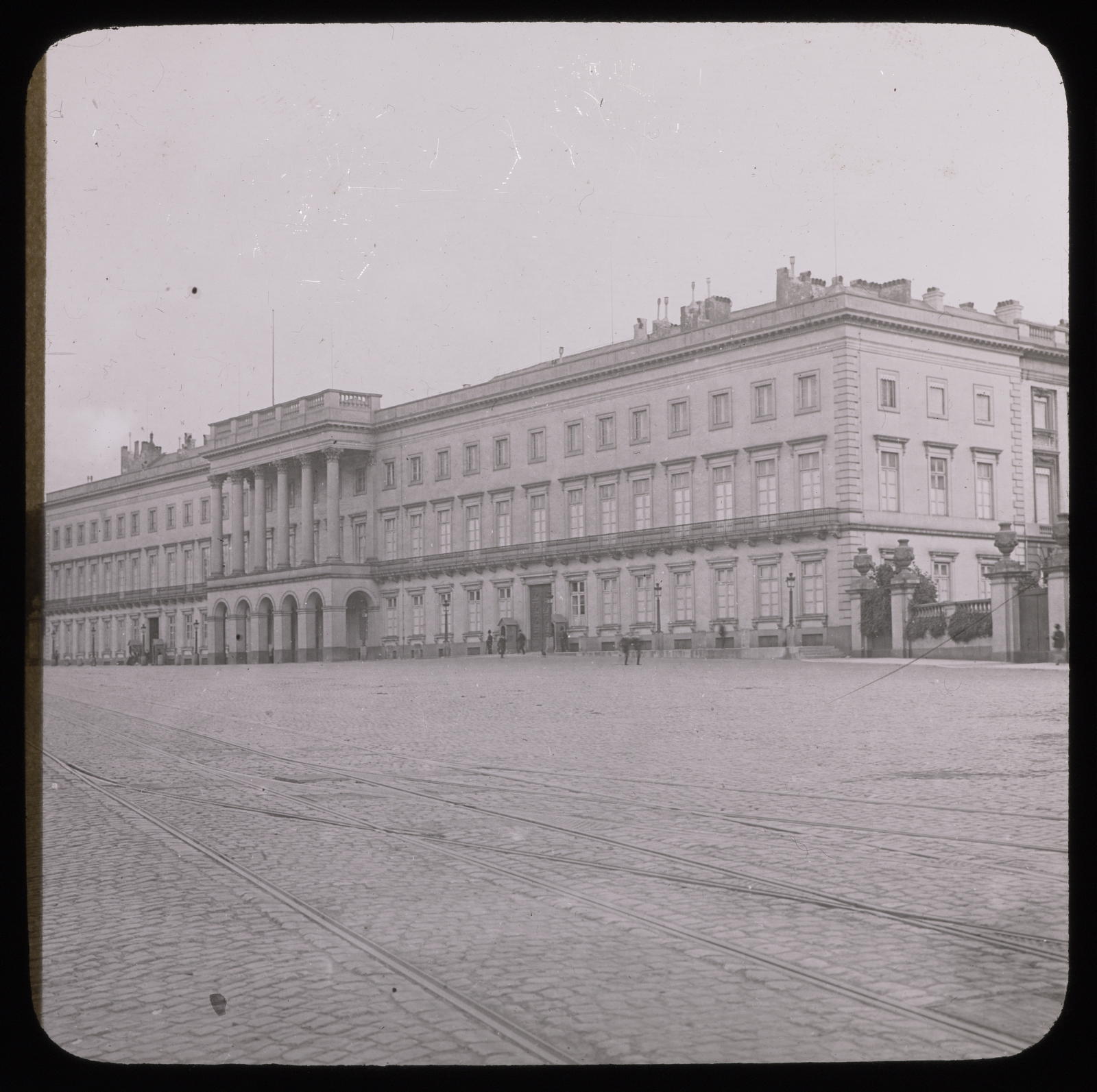 Desconegut, Bruxelles. Le Palais du Roi Mazo, E.