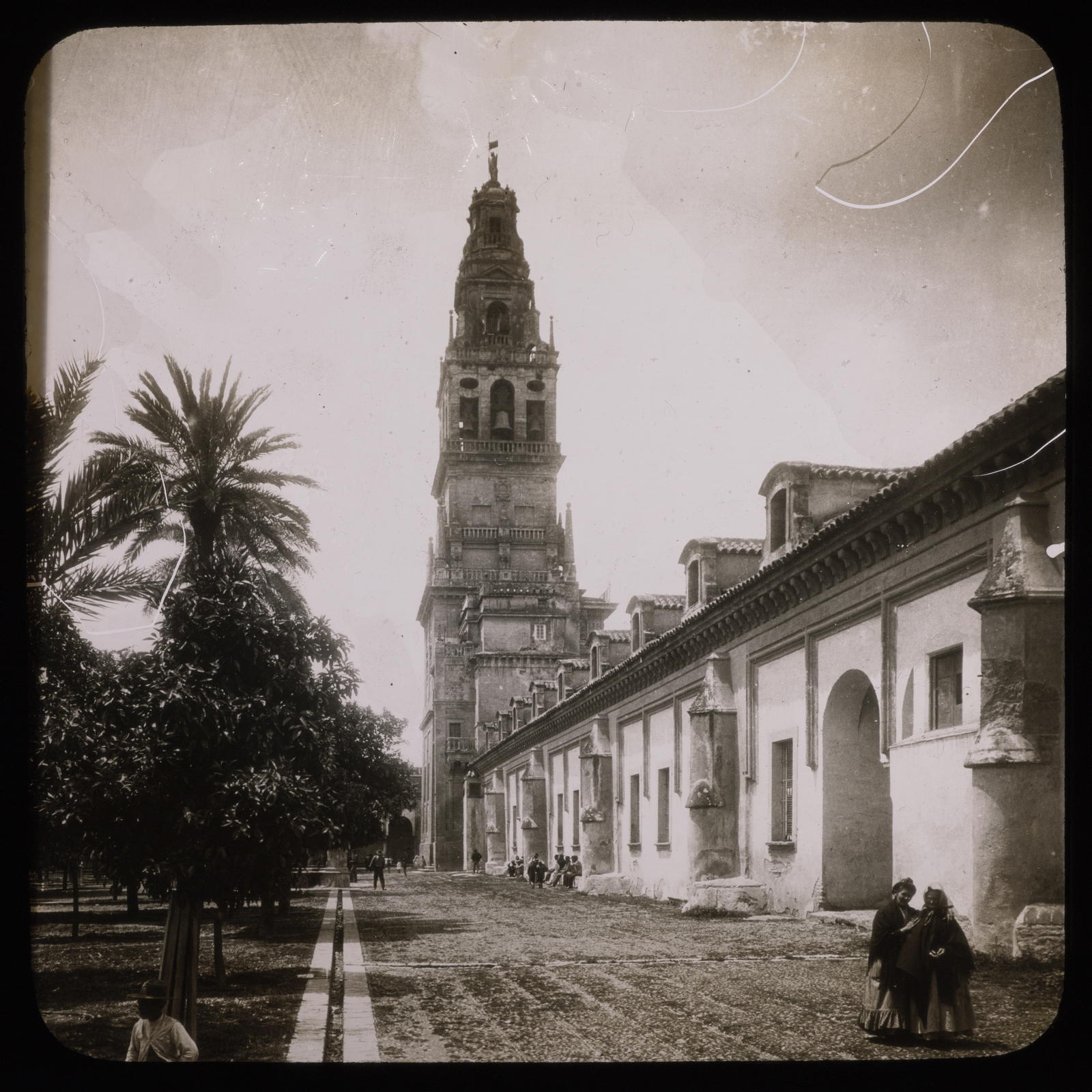 Desconegut, Cordoue. La cour des orangiers et la mosquée Mazo, E.