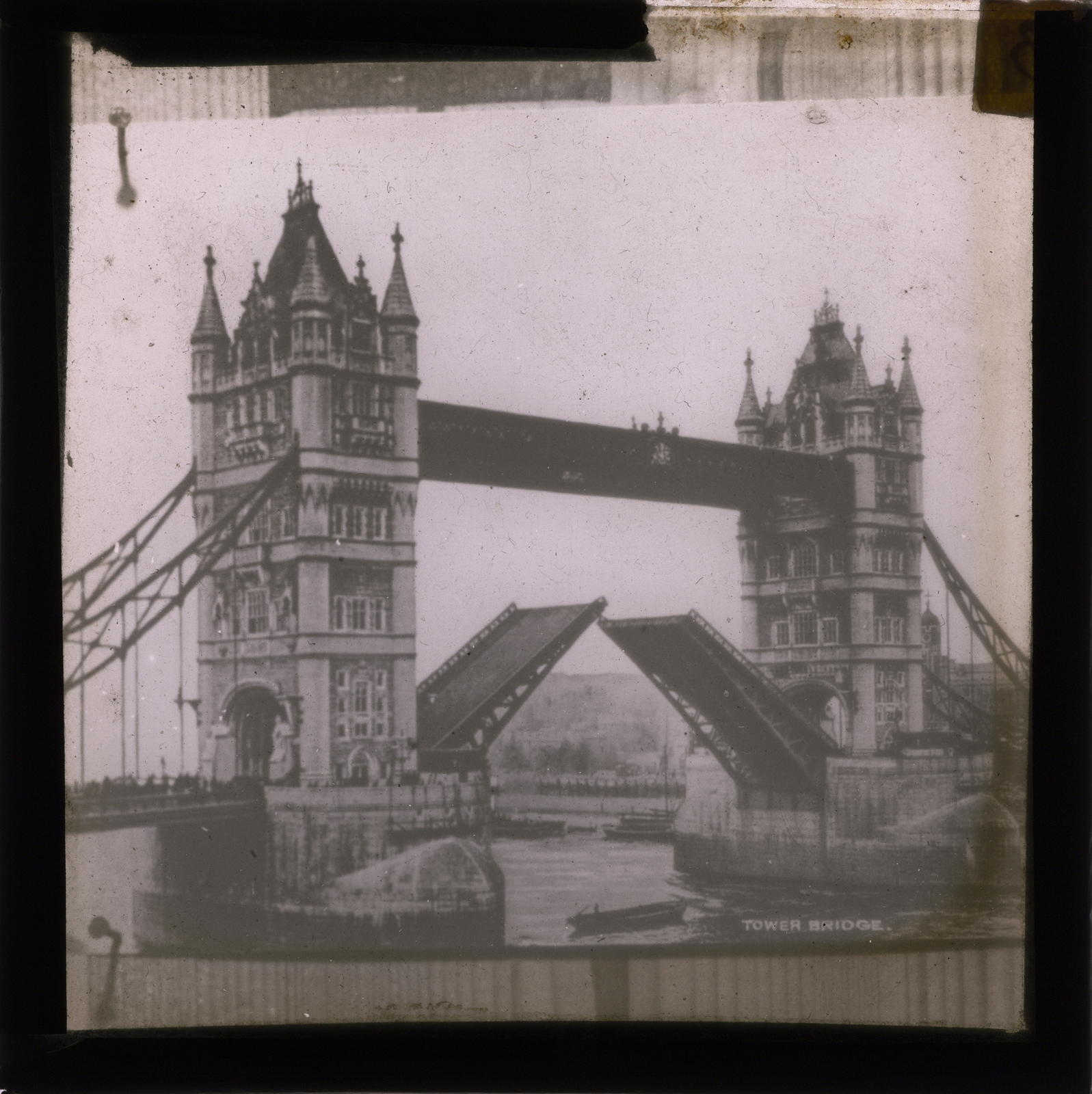 Desconegut, Tower Bridge