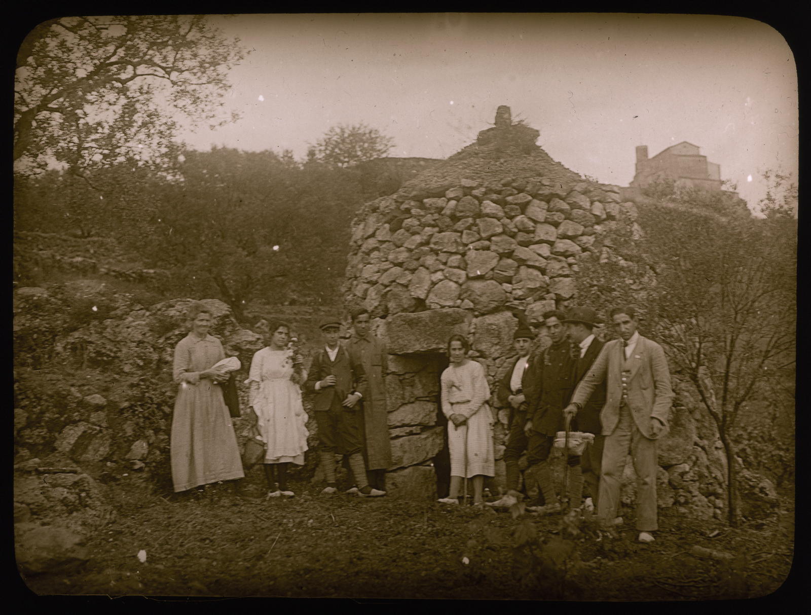 Desconegut, [Group before construction]