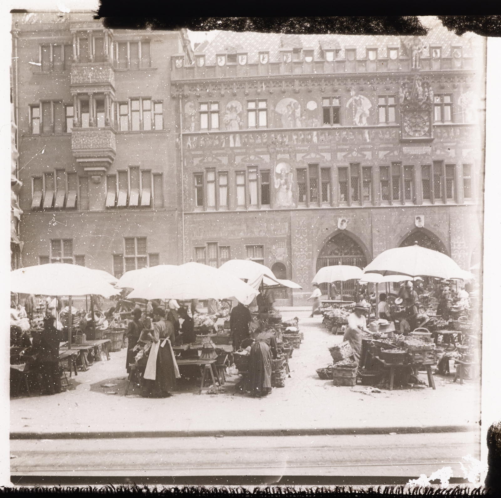 Desconegut, [Market]
