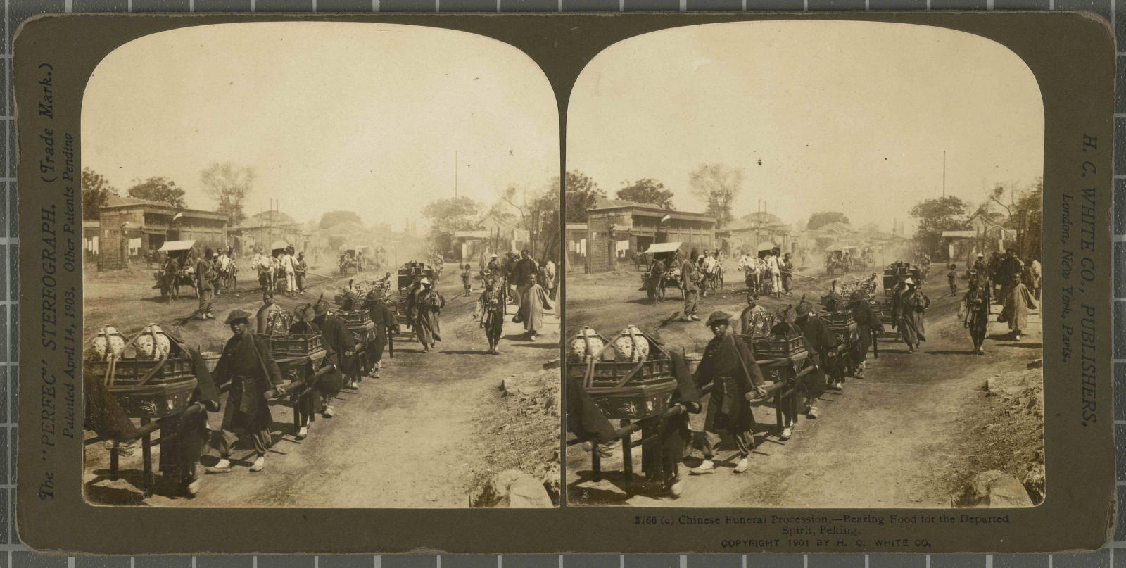 Desconegut, Chinese Funeral Procession, -Bearing Food for the Departed Spirit, White, H.C. & Co., The\ ‘Perfec\’ Stereograph