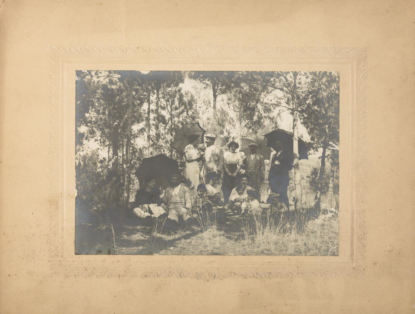 Desconegut, [Group portraits]
