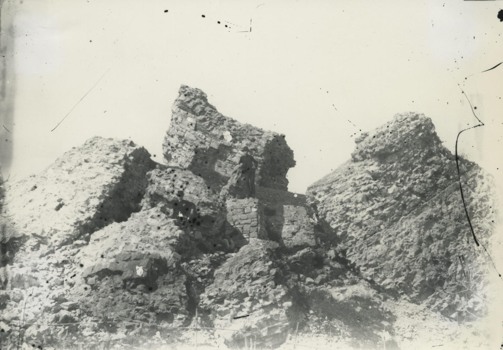 Desconegut, [Restes de Torre Gironella]