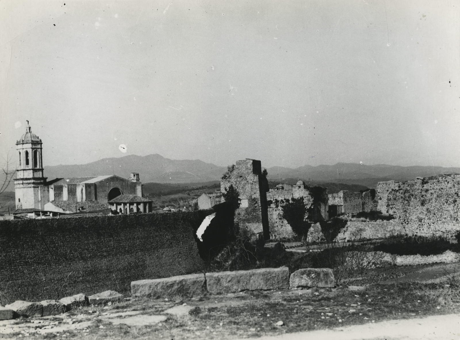 Desconegut, [Muralla de Sant Domènec]