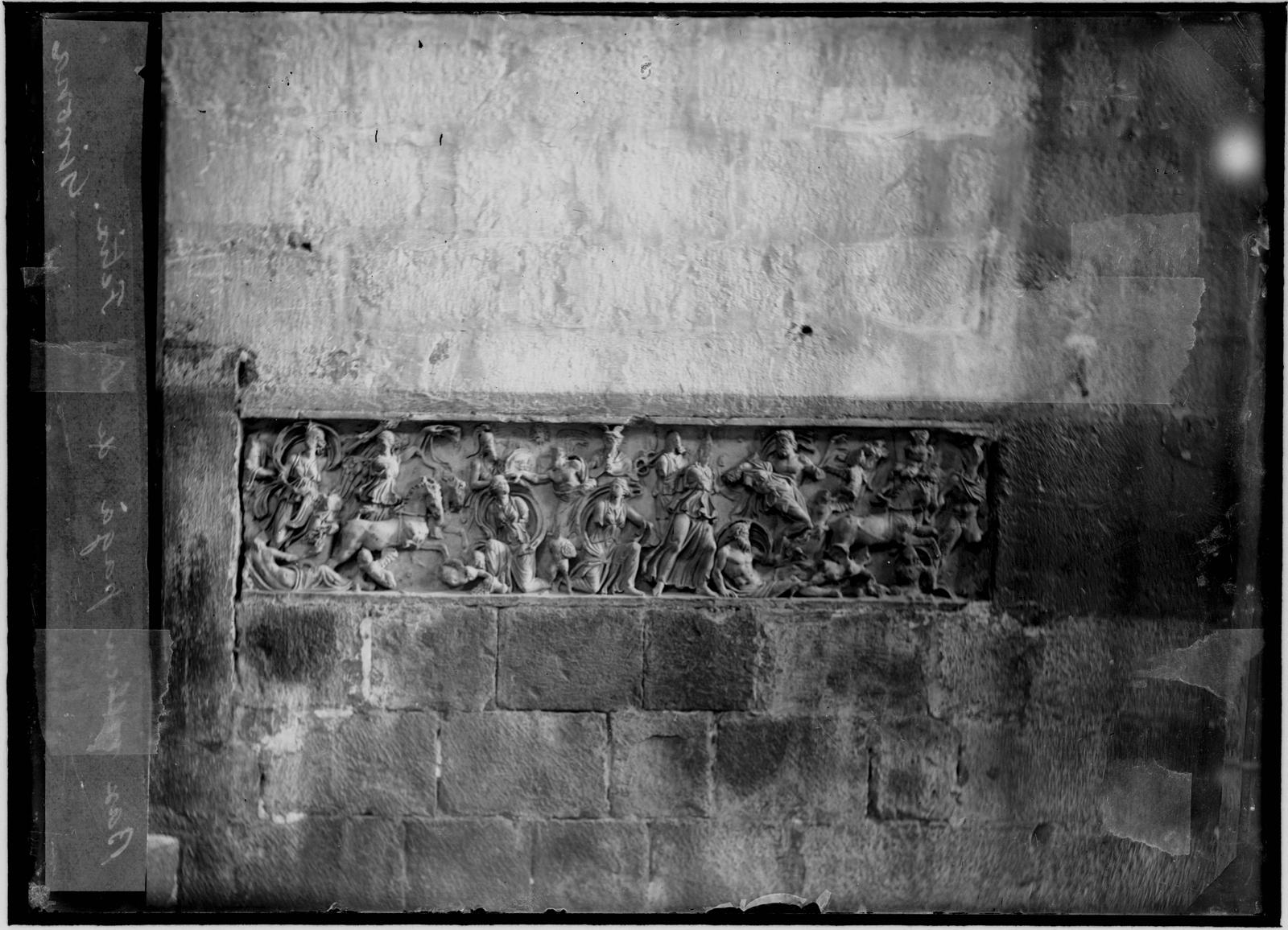 Desconegut, [Church of St. Feliu]